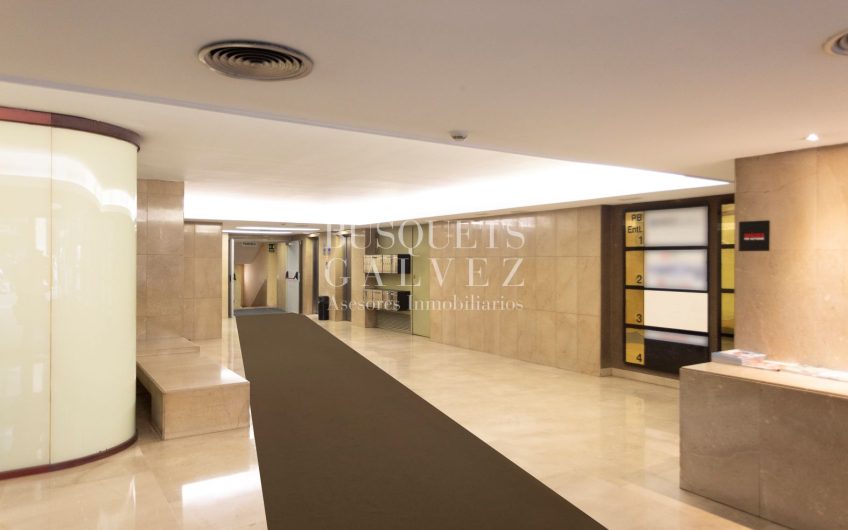 Oficina reformada venta en c/ Tuset