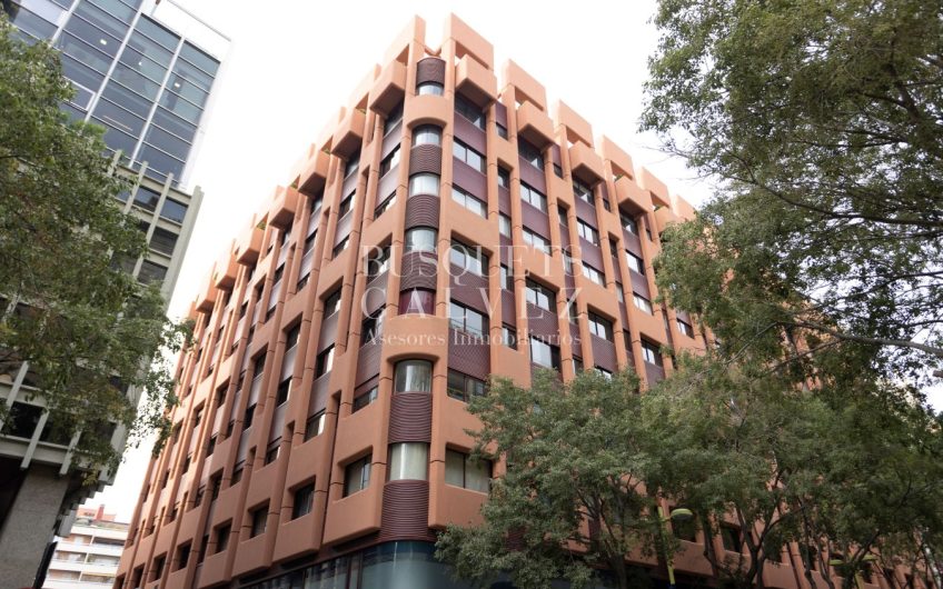 Oficina reformada venta en c/ Tuset