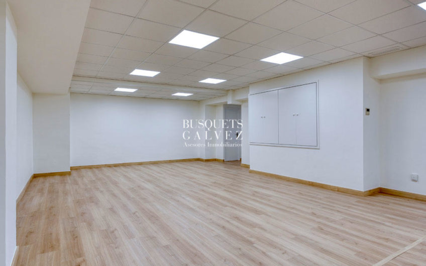 Oficina en venta en Travessera de Les Corts