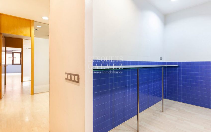 Oficina en alquiler en Gràcia