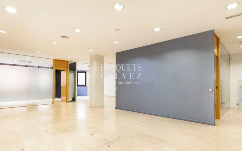 Oficina en alquiler en Gràcia