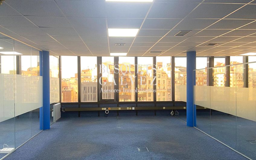 Oficina en alquiler en calle Urgell