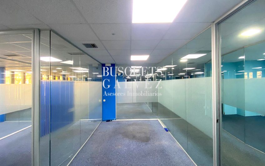 Oficina en alquiler en calle Urgell