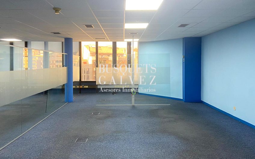 Oficina en alquiler en calle Urgell