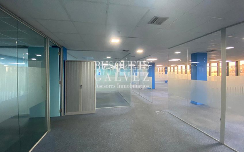 Oficina en alquiler en calle Urgell